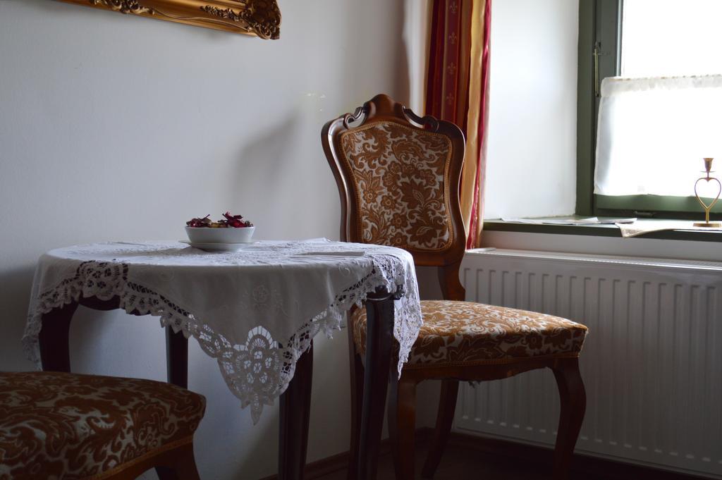 Edvy Malom Fogado Barokk Udvarhaz Pápa Exteriör bild